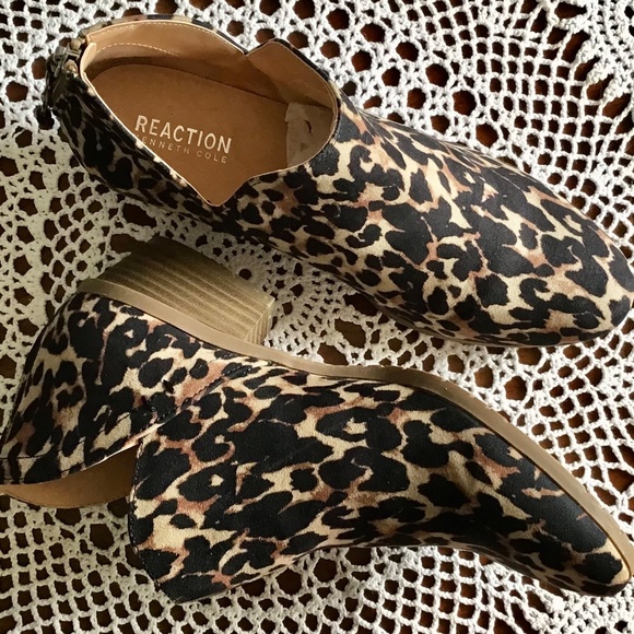Kenneth Cole REACTION Side Way Ankle Boot~Leopard~Size 8 - Picture 4 of 9